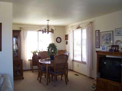 1502 Stein Road Yakima, WA 98908 - Photo 4 of 10 a dining room with furniture and window