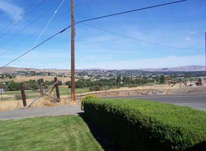 1502 Stein Road Yakima, WA 98908 - Photo 10 of 10 a view of a lake with a yard