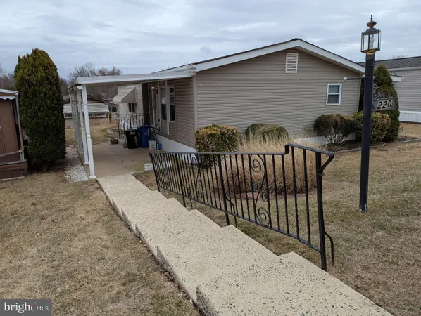 $129,275 | 220 Winding Brook Run, North Wales, PA 19454