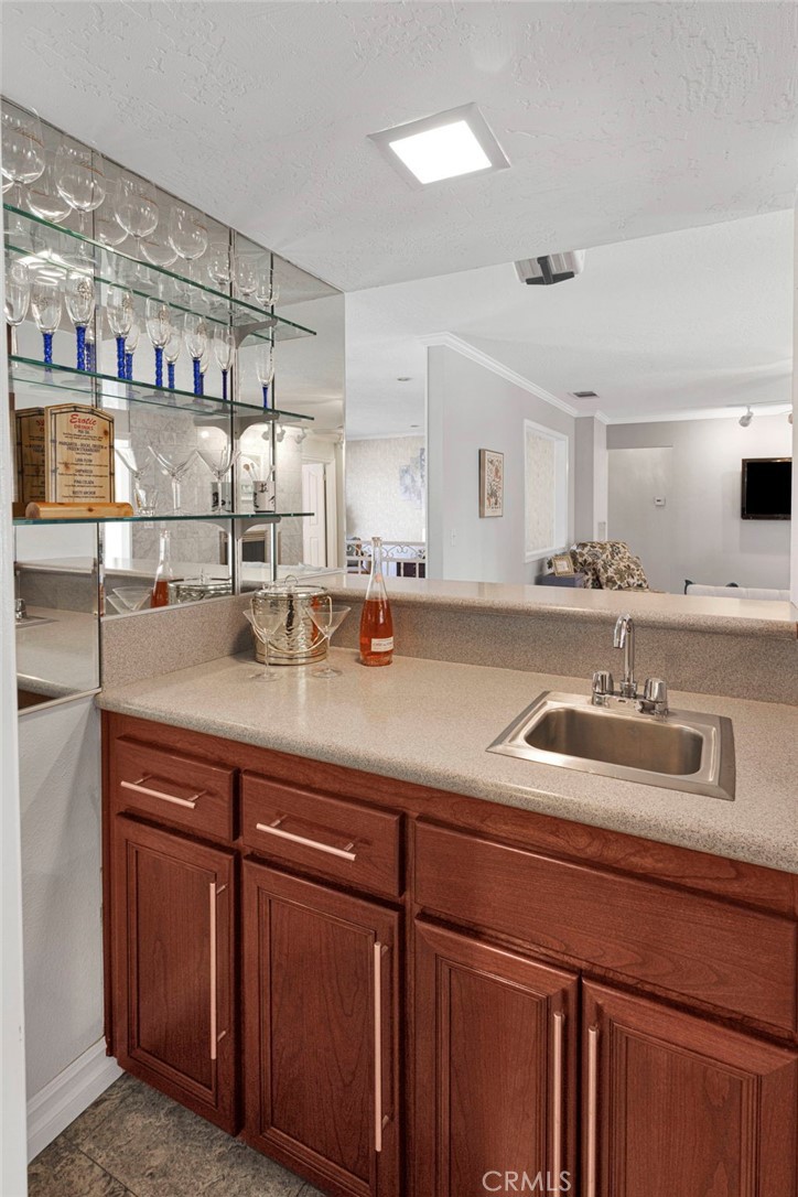 15033 Riverside Way Apple Valley, CA 92307 - Photo 18 of 55 Gallery Image 18