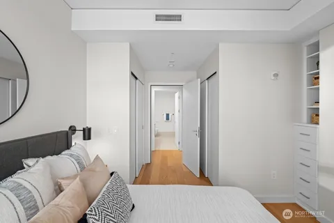 $650,000 | 121 Stewart Street, Unit 2202, Seattle, WA 98101