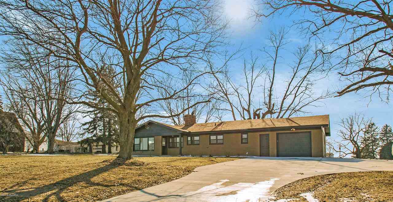 4992 South Niles Road St. Joseph, MI 49085 - Photo 1 of 34 Gallery Image 1