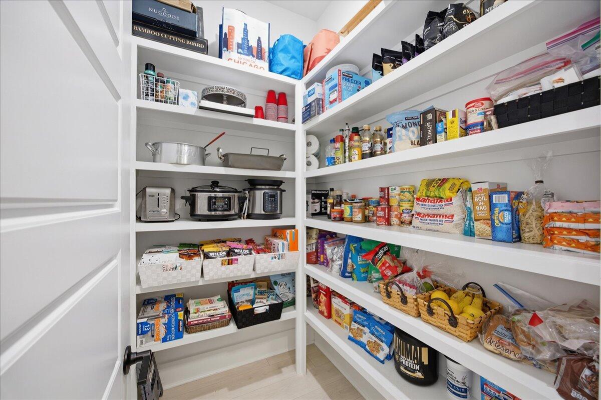 188 Clearblue Loop Summerville, SC 29486 - Photo 35 of 88 Pantry