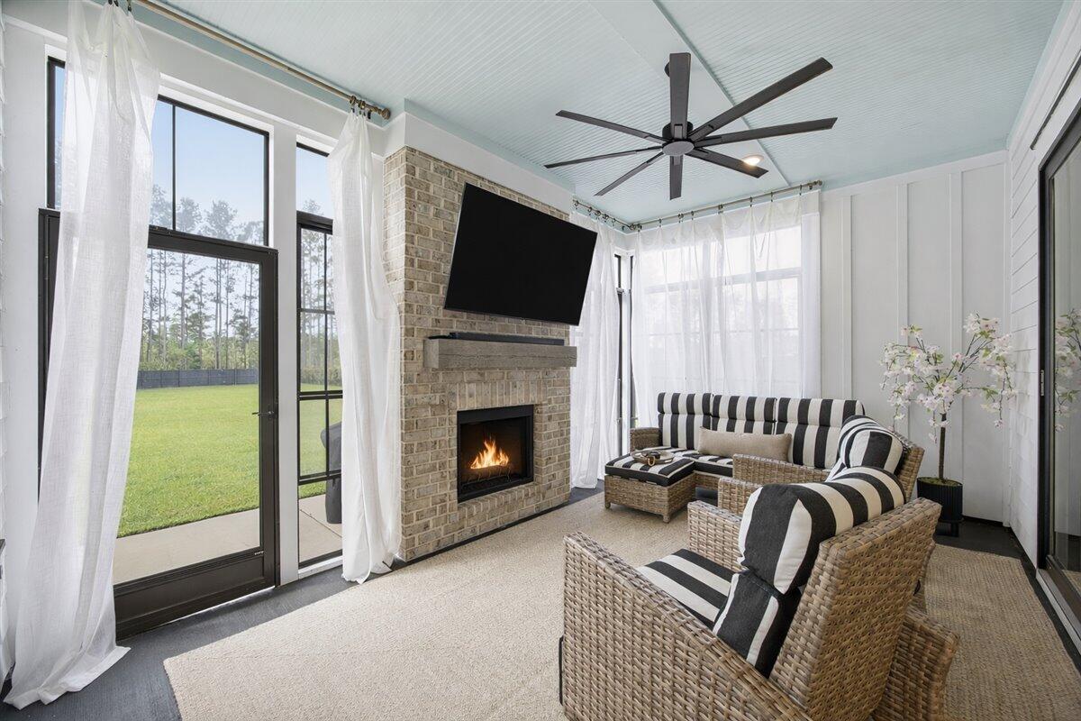 188 Clearblue Loop Summerville, SC 29486 - Photo 41 of 88 Sunroom/Back Porch