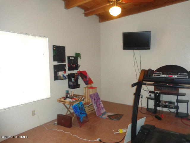465 Sorrel Court Rio Rico, AZ 85648 - Photo 7 of 8