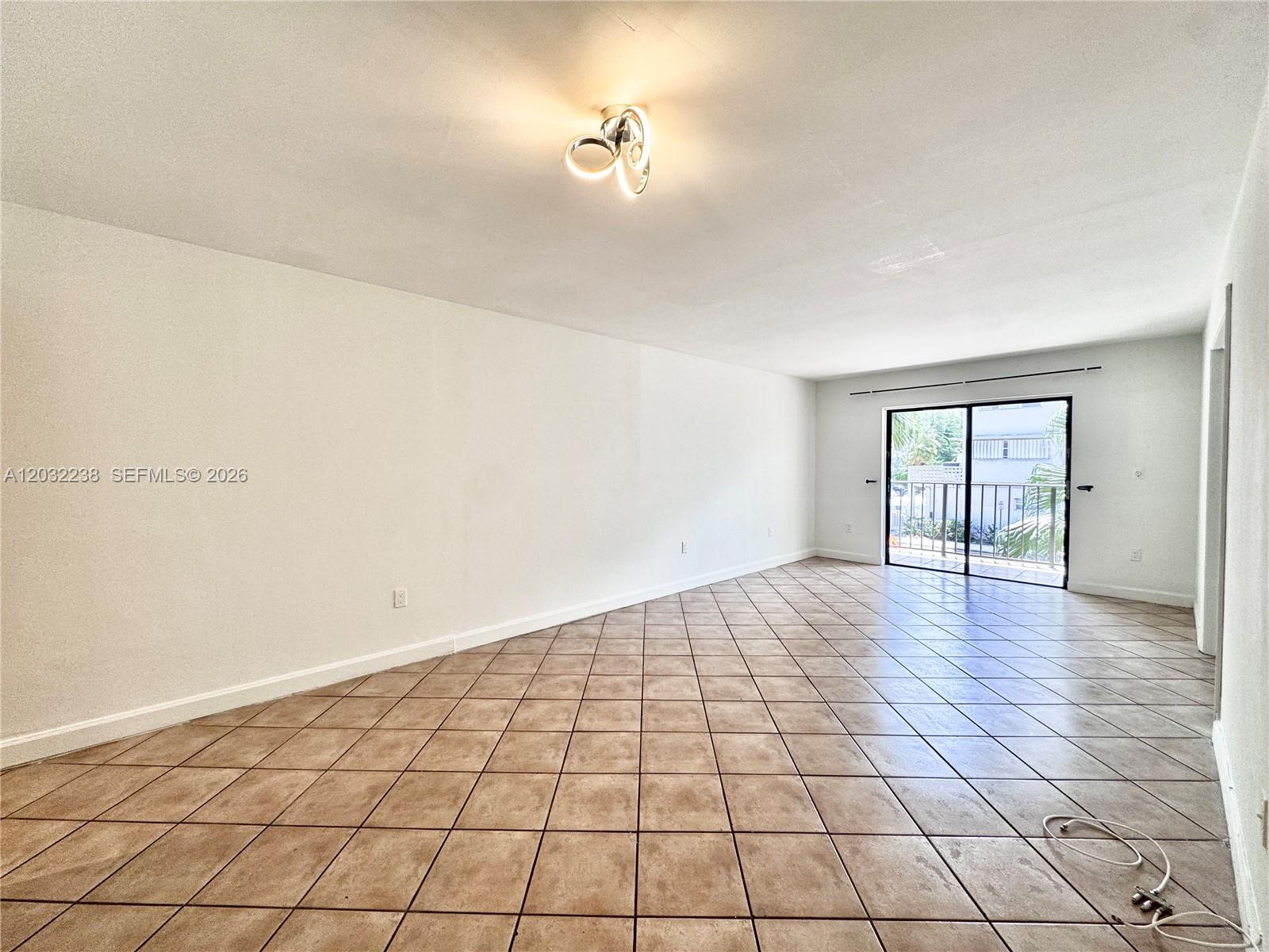 1250 Lincoln Road, Unit 203 Miami Beach, FL 33139 - Photo 5 of 25