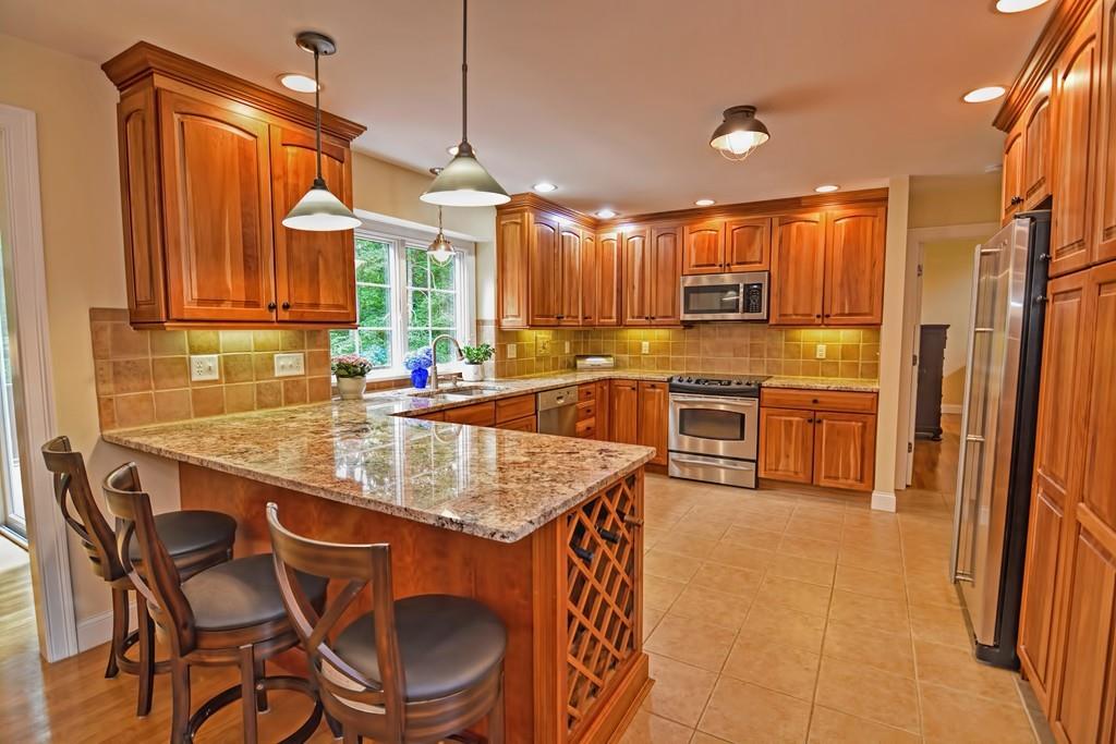 20 Olde Knoll Road Marion, MA 02738 - Photo 9 of 42 Gallery Image 9
