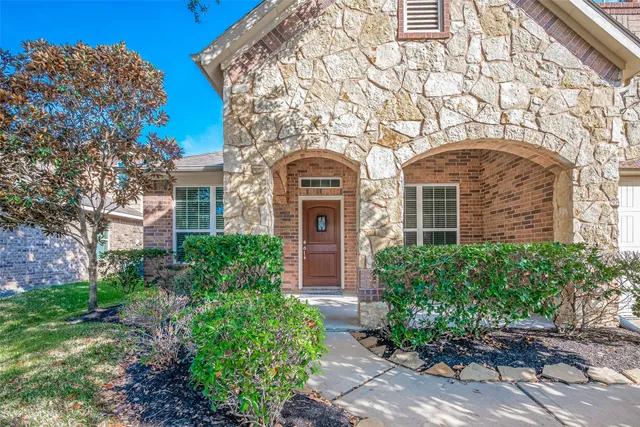 $2,400 | 30072 Willow Walk Lane, Brookshire, TX 77423