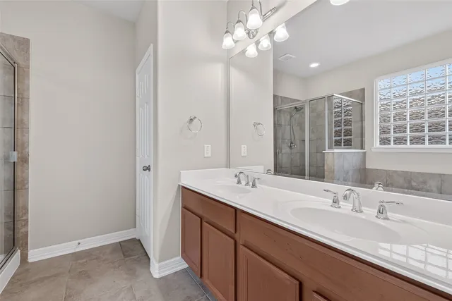 $2,350 | 30072 Willow Walk Lane, Brookshire, TX 77423