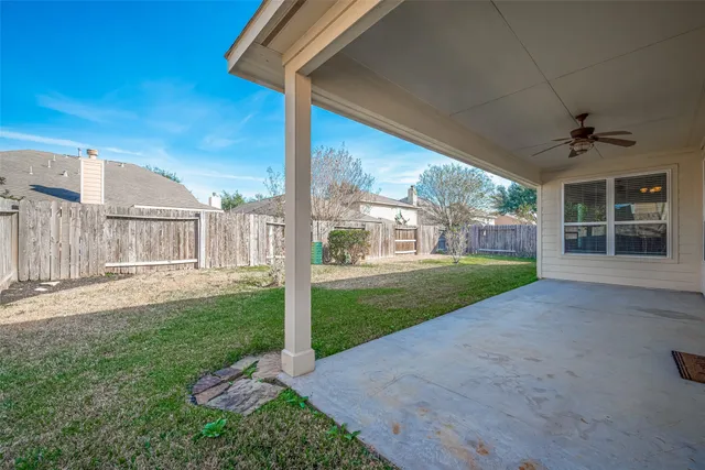 $2,350 | 30072 Willow Walk Lane, Brookshire, TX 77423