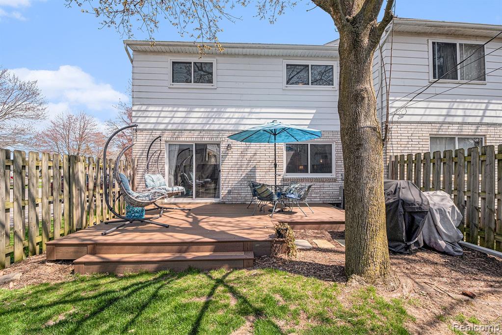156 Stratford Lane Rochester Hills, MI 48309 - Photo 28 of 29