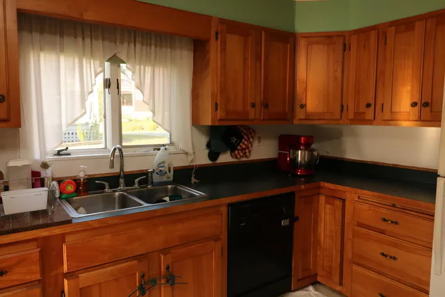 $275,000 | 18 Webster Street, Barre, VT 05641