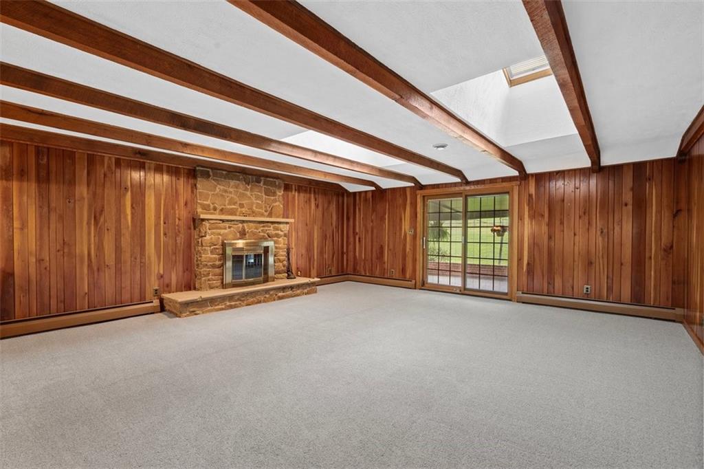 222 Election House Road Butler, PA 16001 - Photo 8 of 38 Gallery Image 8