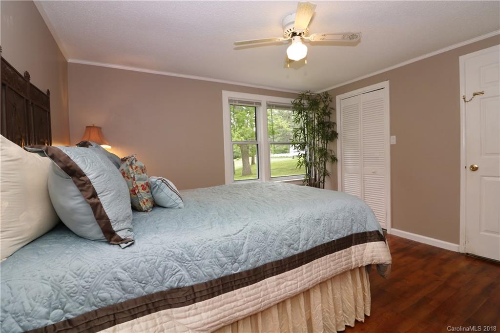 103 Highland Road Brevard, NC 28712 - Photo 14 of 28 Gallery Image 14