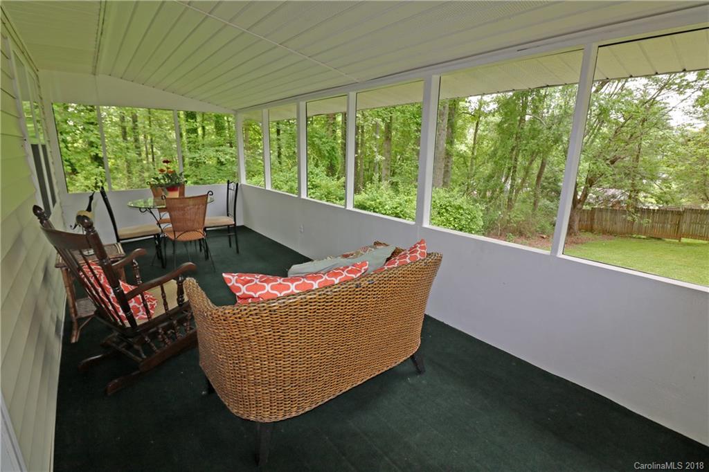 103 Highland Road Brevard, NC 28712 - Photo 17 of 28 Gallery Image 17
