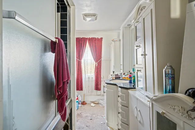 $200,000 | 217 Prairie Street, Aurora, IL 60506