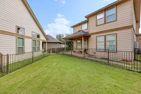 $388,800 | 10812 Gates Lane, Unit 441, Austin, TX 78750