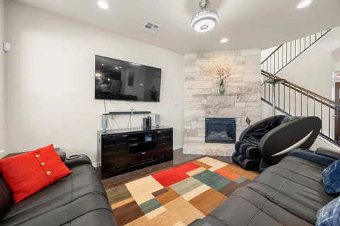$388,800 | 10812 Gates Lane, Unit 441, Austin, TX 78750