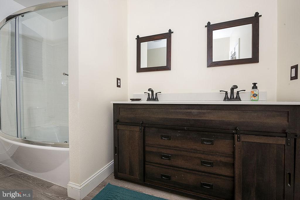847 Maple Avenue Atco, NJ 08004 - Photo 19 of 42 Double Vanity