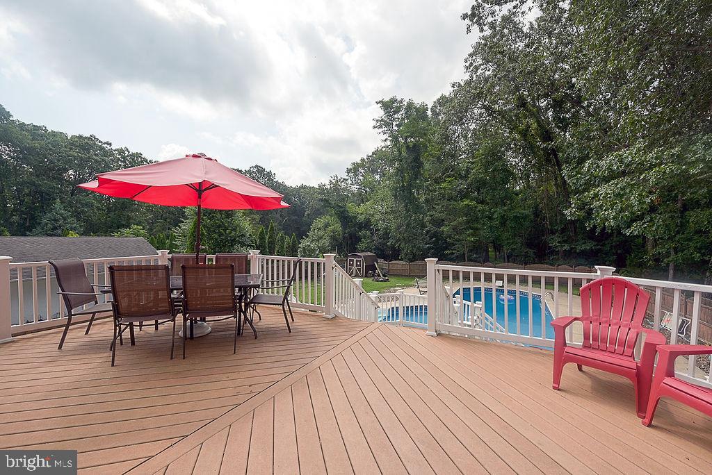 847 Maple Avenue Atco, NJ 08004 - Photo 30 of 42 Main Deck