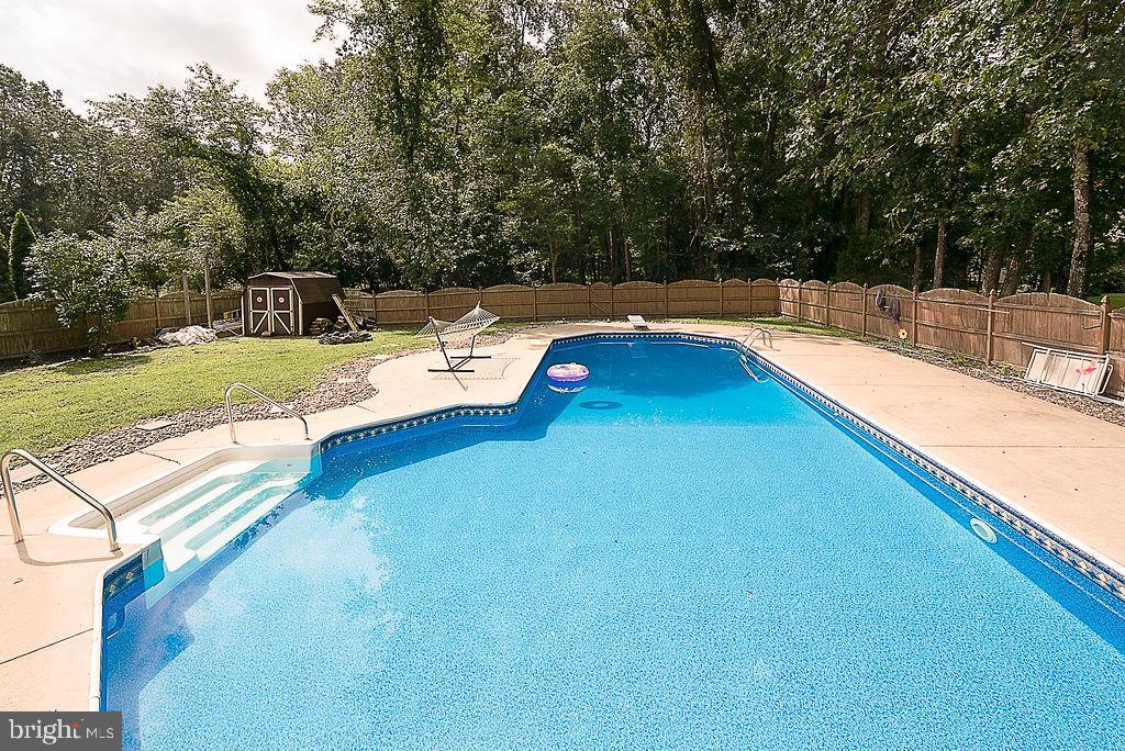 847 Maple Avenue Atco, NJ 08004 - Photo 35 of 42 In-Ground Pool