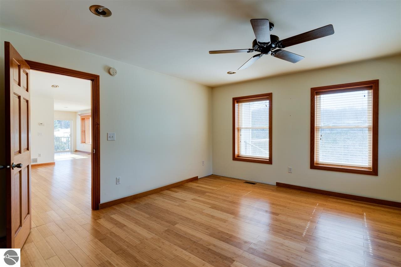 8104 Bennett Road Williamsburg, MI 49690 - Photo 23 of 70 1795315-22.JPG