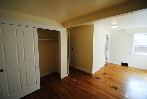 $4,475 | 3815 43rd Avenue South, Seattle, WA 98118