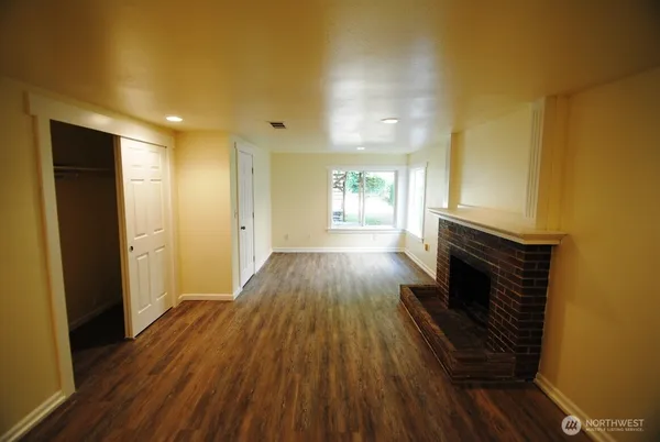 $4,475 | 3815 43rd Avenue South, Seattle, WA 98118