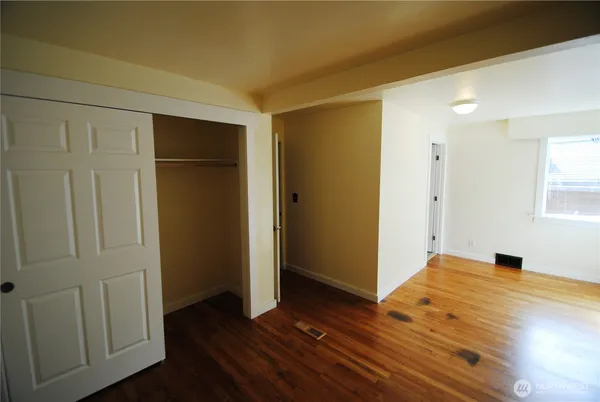 $4,475 | 3815 43rd Avenue South, Seattle, WA 98118