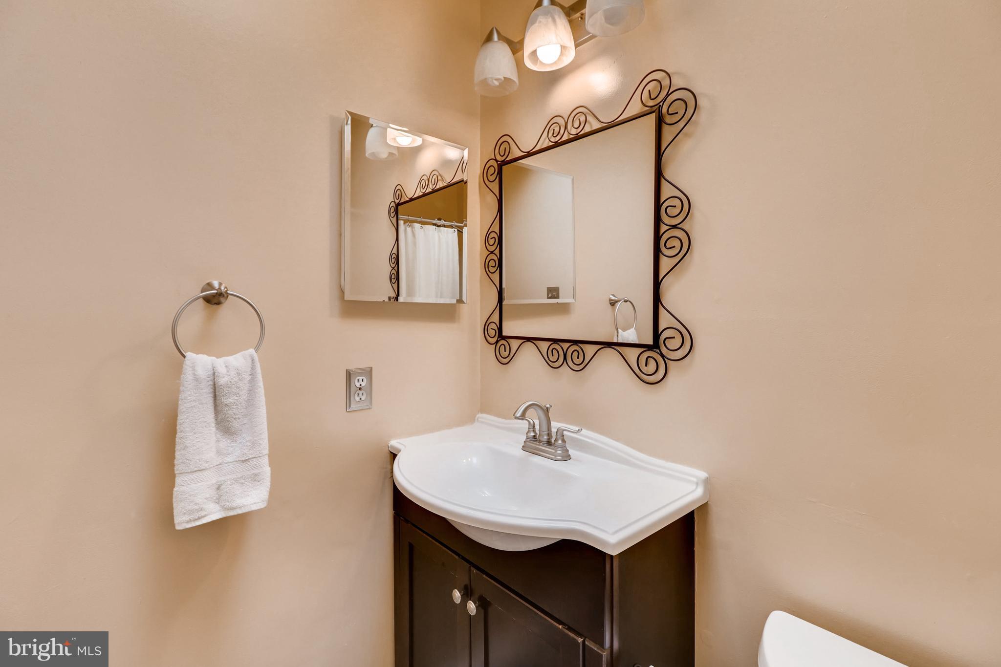 14813 Rose Trellis Place Silver Spring, MD 20906 - Photo 16 of 23 Sleek and Stylish Updates in Upper Level Full Bath
