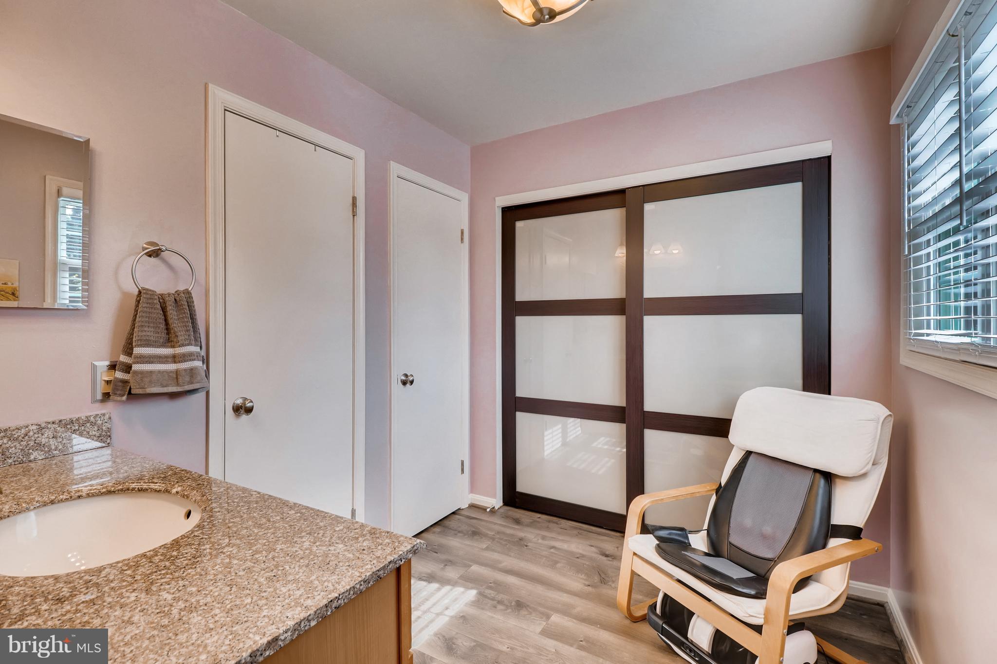 14813 Rose Trellis Place Silver Spring, MD 20906 - Photo 10 of 23 Master Bathroom