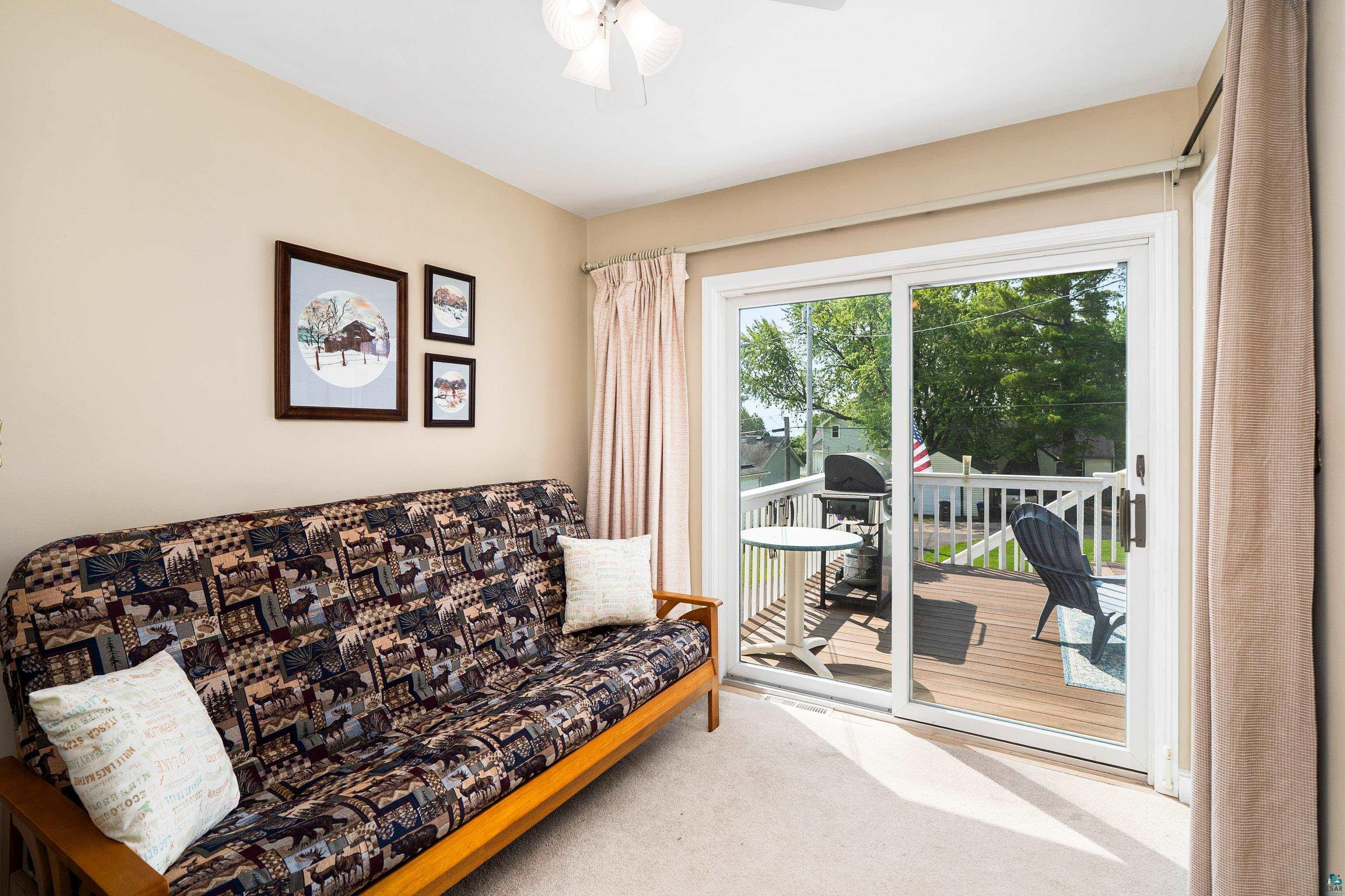 5306 Oneida Street Duluth, MN 55804 - Photo 18 of 47