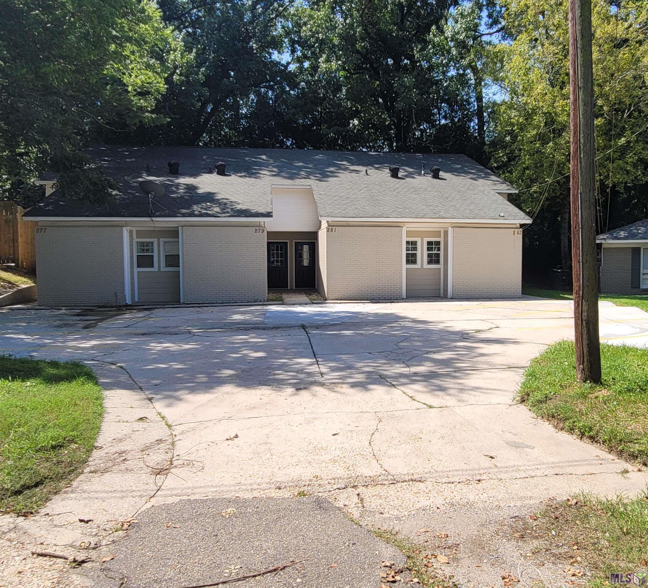 279 Chatsworth Street Baton Rouge, LA 70802 - Photo 1 of 11
