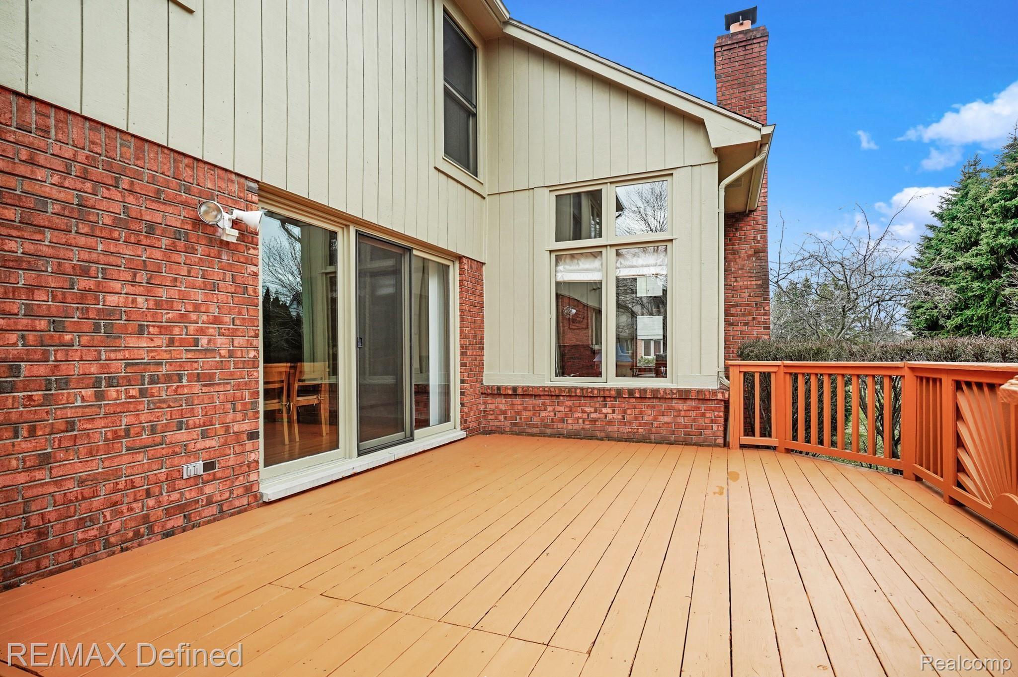4851 Rambling Drive Troy, MI 48098 - Photo 41 of 43 42.jpg