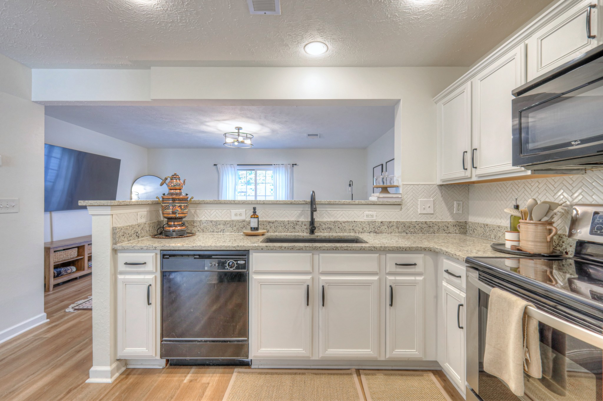1846 Shaylin Loop Antioch, TN 37013 - Photo 8 of 30