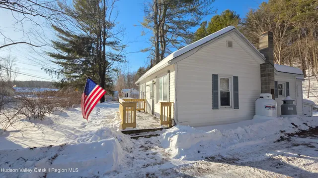 $159,000 | 7272 Highway 81, East Durham, NY 12423