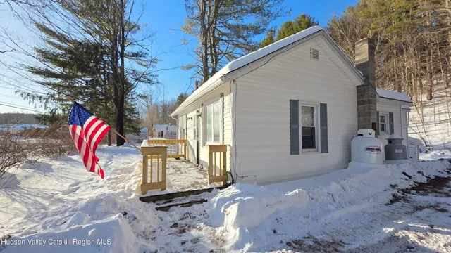 $159,000 | 7272 Highway 81, East Durham, NY 12423