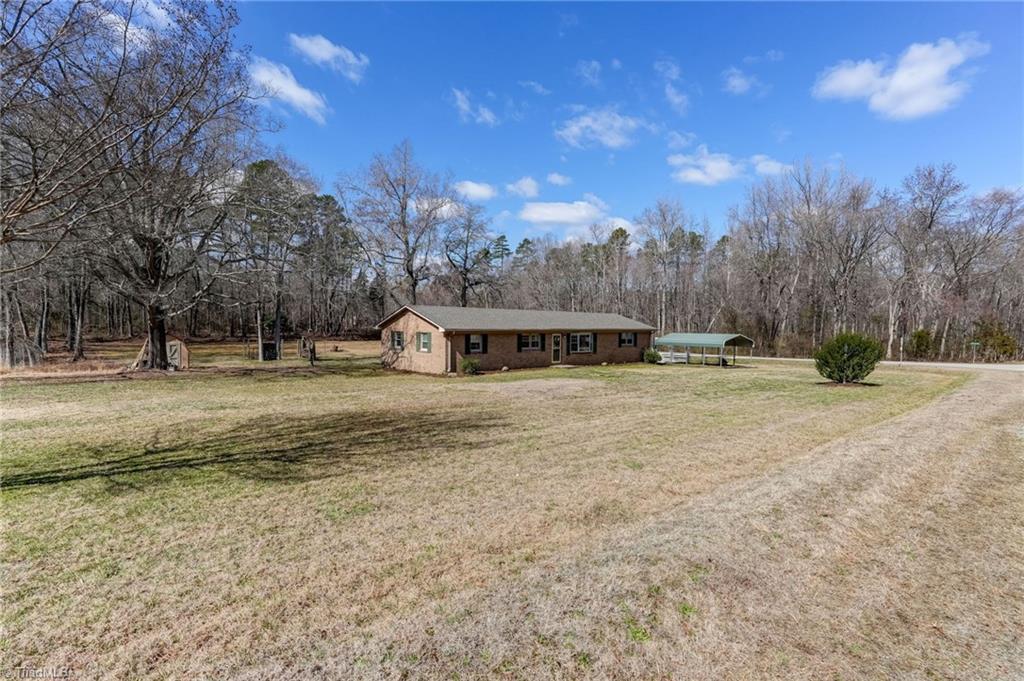 7002 Cruthis Road High Point, NC 27263 - Photo 2 of 32