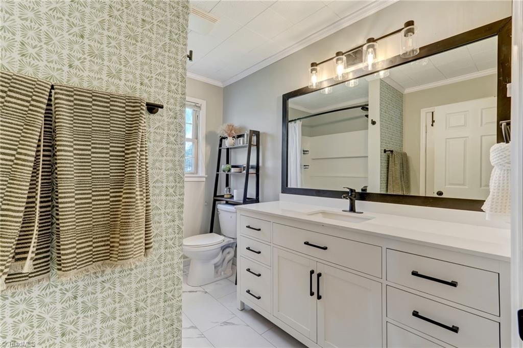 7002 Cruthis Road High Point, NC 27263 - Photo 22 of 32