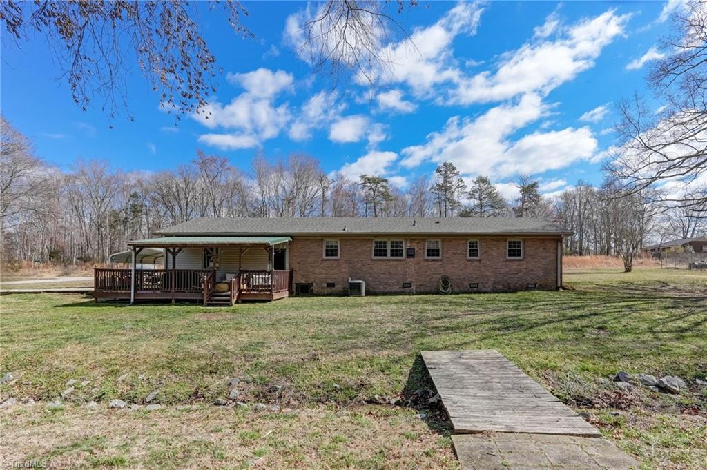 7002 Cruthis Road High Point, NC 27263 - Photo 30 of 32