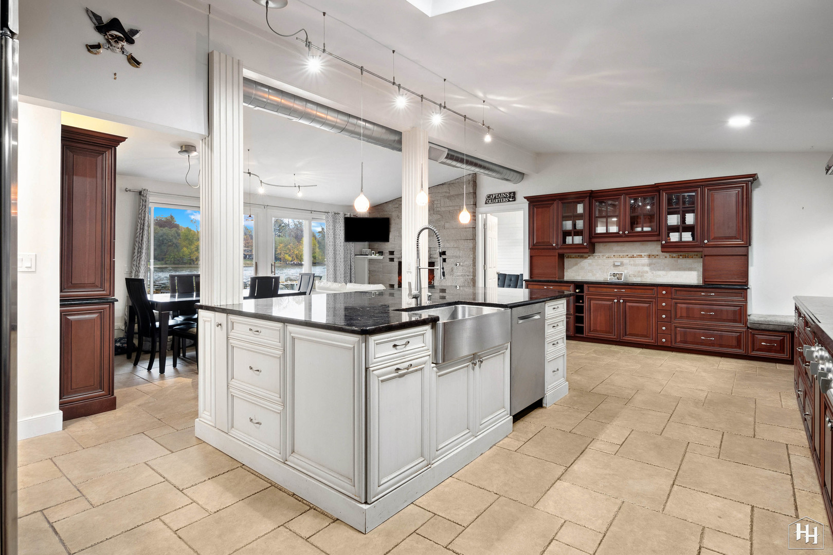 4510 Riverside Drive Crystal Lake, IL 60014 - Photo 8 of 42 Gallery Image 8
