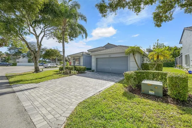 $649,900 | 4530 Northwest 7th Street, Deerfield Beach, FL 33442