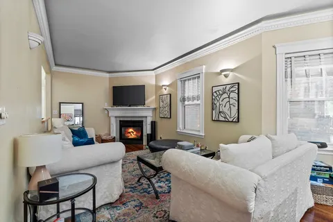 $2,400,000 | 733 East 3rd Street, Boston, MA 02127