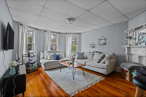 $2,400,000 | 733 East 3rd Street, Boston, MA 02127