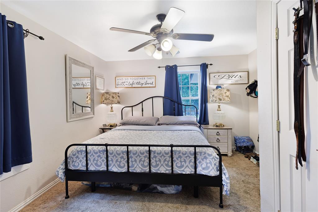 629 Alameda Road Azle, TX 76020 - Photo 12 of 26