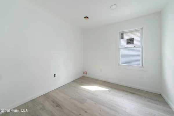 $180,000 | 24 Slater Street, Amsterdam, NY 12010