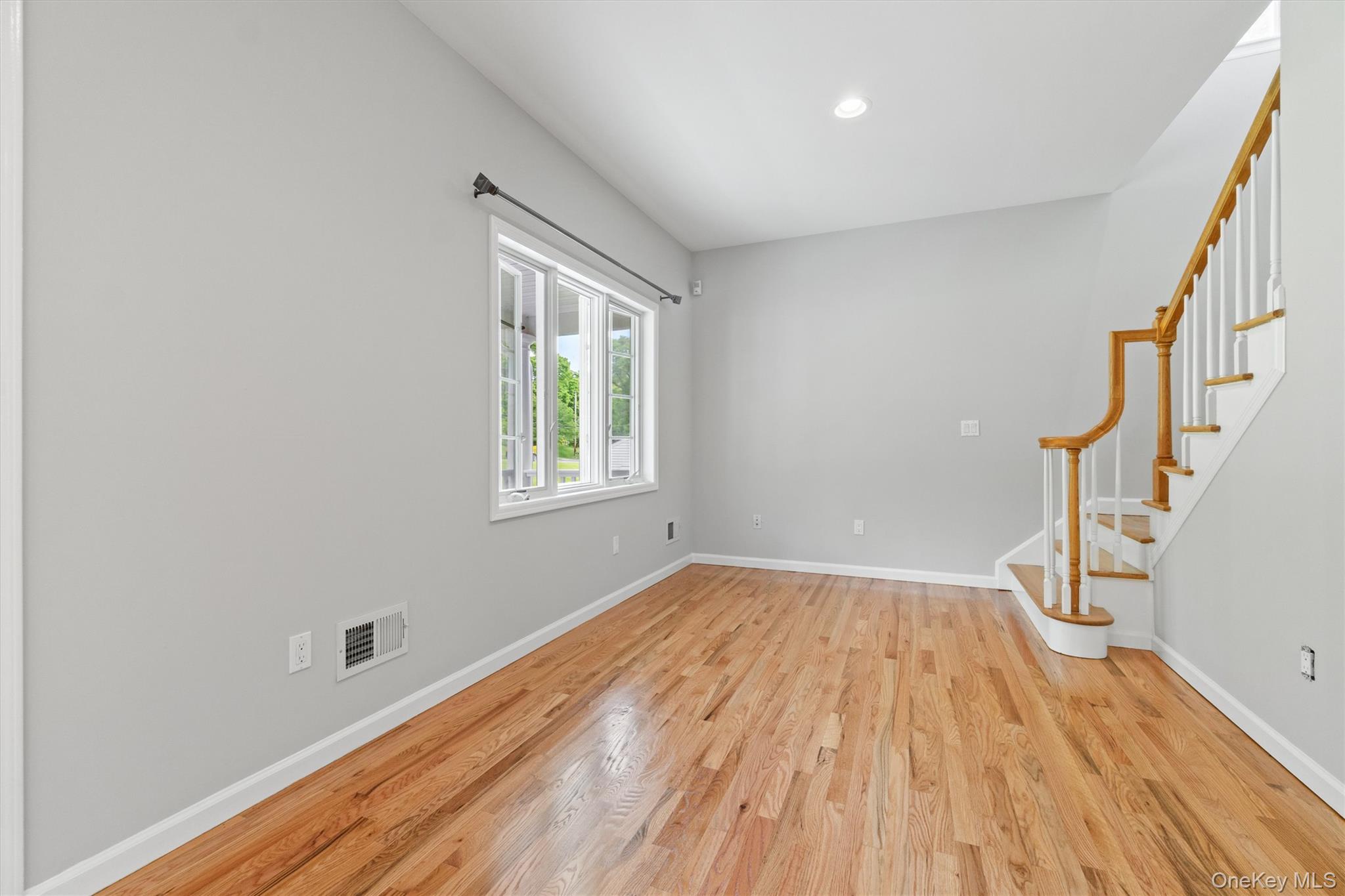 436 Jessup Road Florida, NY 10921 - Photo 3 of 45