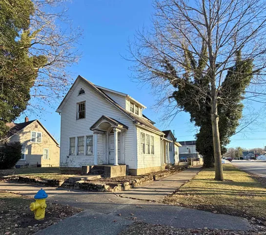 $74,900 | 301 East 5th Street, Peru, IN 46970