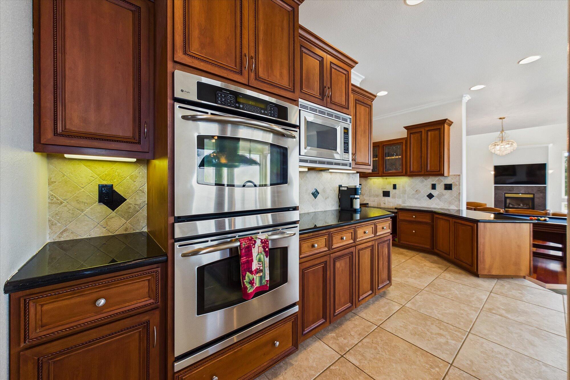 195 Parsons Road Whitethorn, CA 95589 - Photo 40 of 86