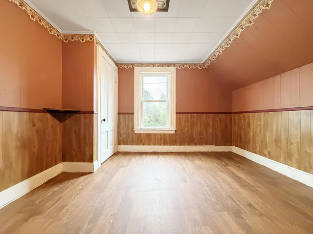 $120,000 | 11 West Street, Houlton, ME 04730